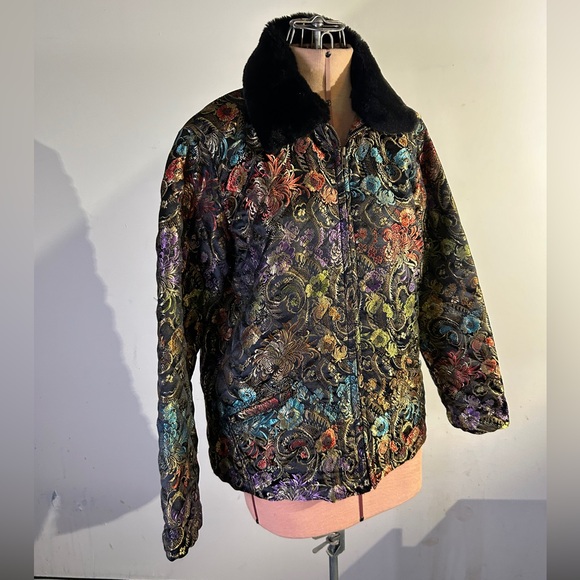 Vintage Chico Designs quilted fur collar rainbow floral brocade jacket size S - Picture 2 of 11